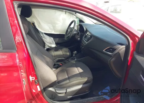 2021 Hyundai Accent Se z USA, uszkodzony, nr VIN 3KPC24A62ME142333